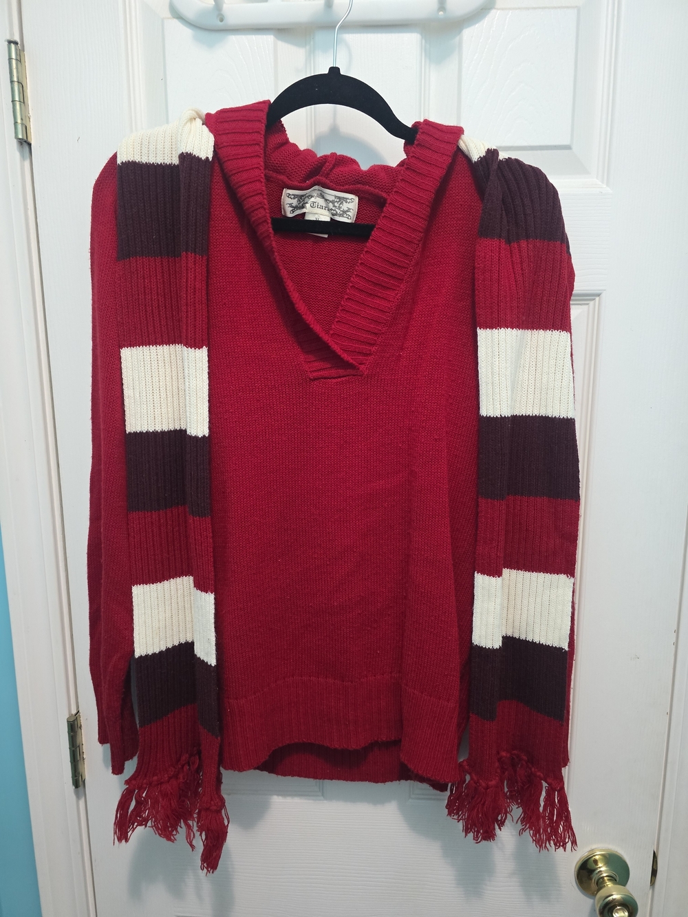Tiara Red V-Neck Sweater with Striped Scarf